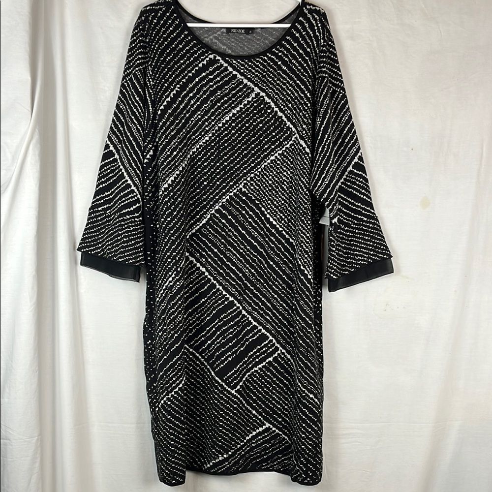 NWT Nic + Zoe Black and White Cotton Blend Dress